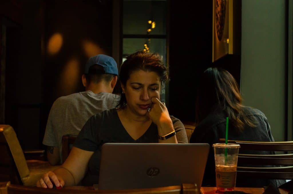 A Mompreneur working at Starbucks.